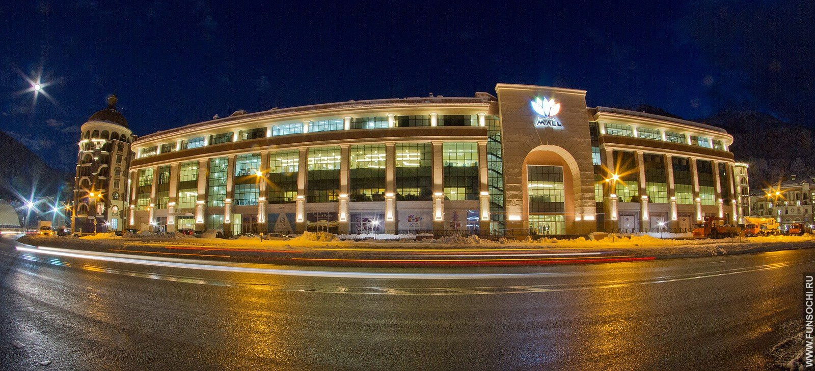 Горки Молл, торгово-развлекательный центр